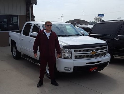  Dubuque Chevy Silverado Dealer